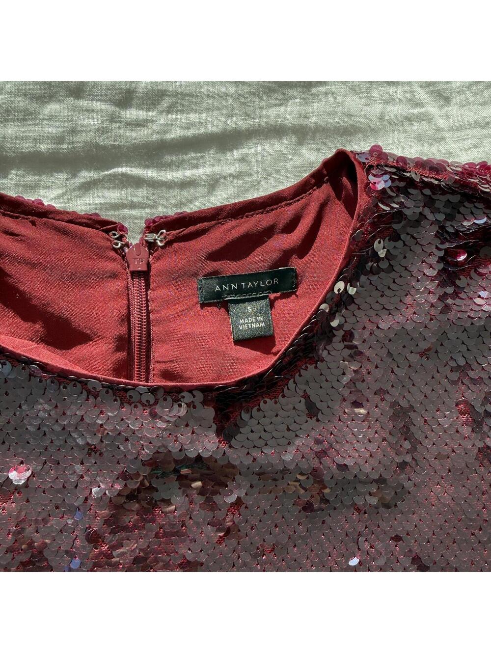 Ann Taylor Purple Sequin Top - Picture 4 of 4